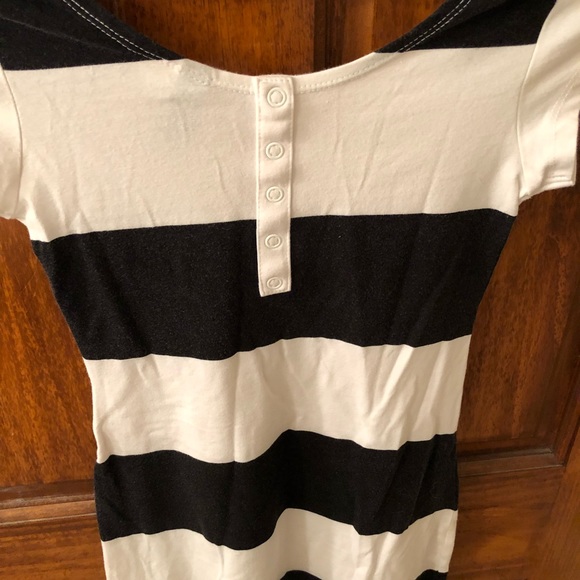 Mini dress - Picture 4 of 7